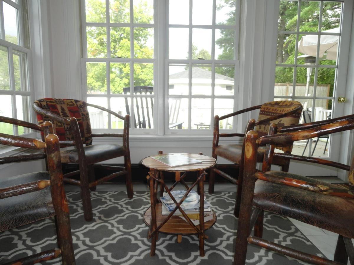 Warrensburg The Bond 1786 Inn (Adults Only) מראה חיצוני תמונה