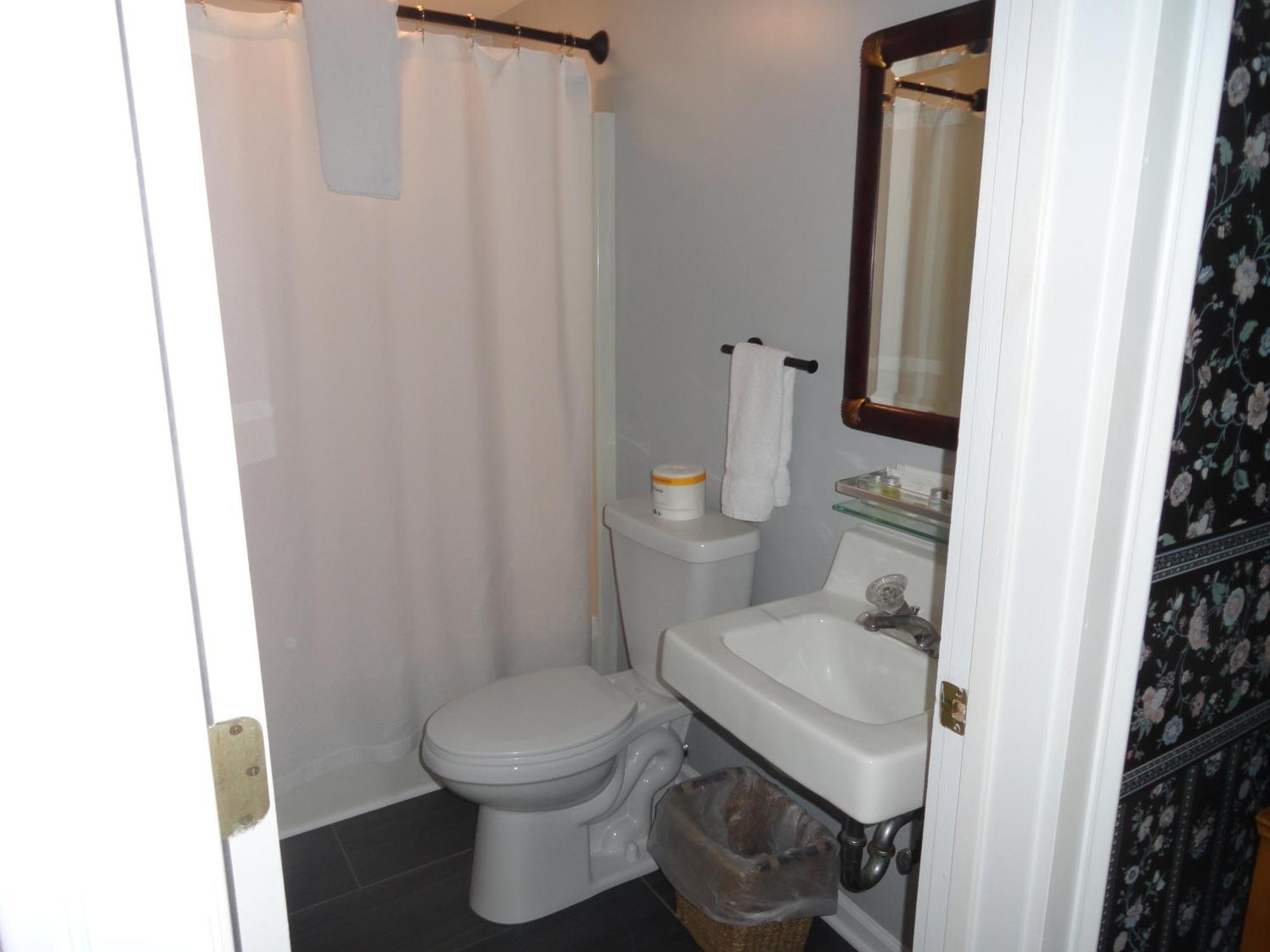 Warrensburg The Bond 1786 Inn (Adults Only) חדר תמונה